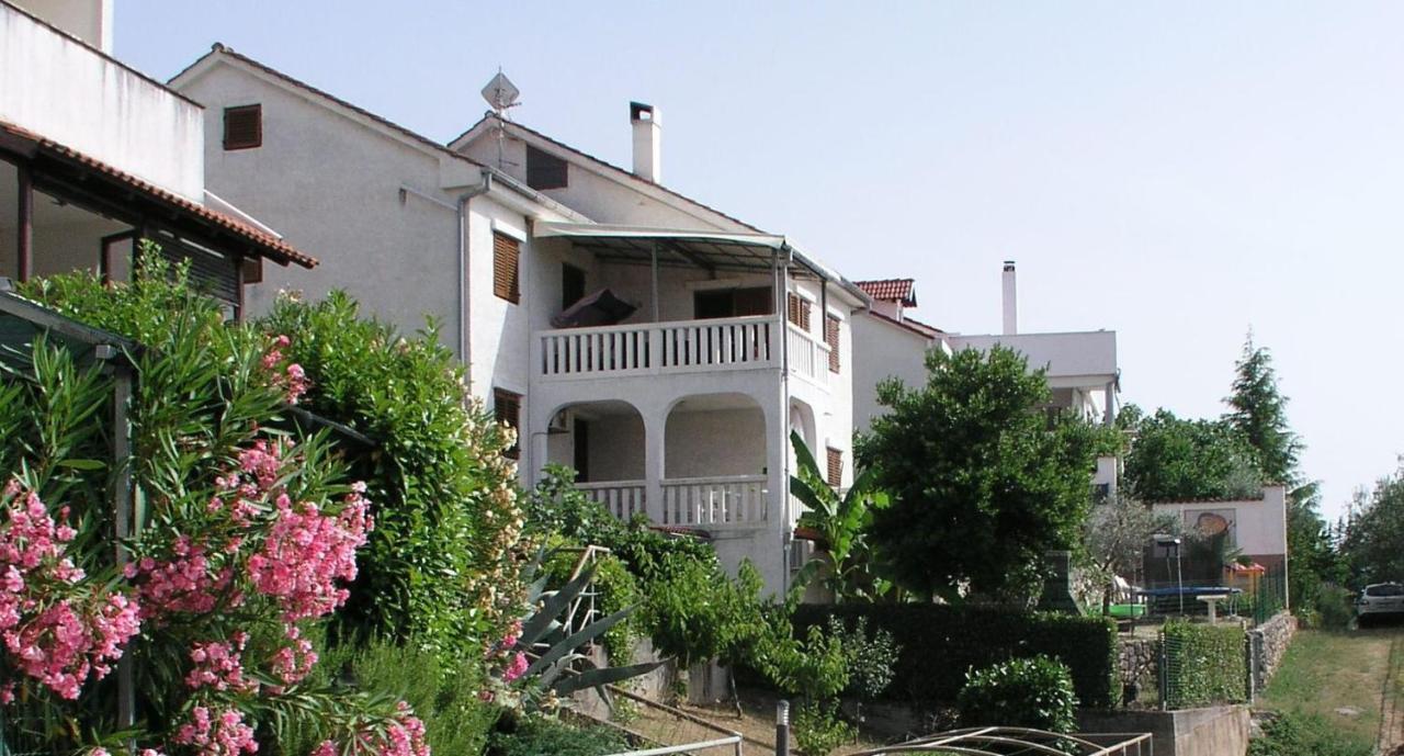 Apartmani Villa Kalinic Njivice Buitenkant foto