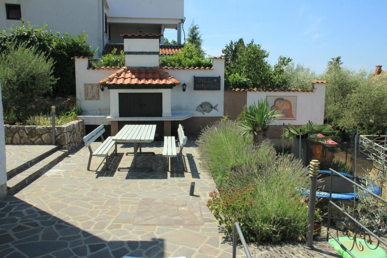 Apartmani Villa Kalinic Njivice Buitenkant foto