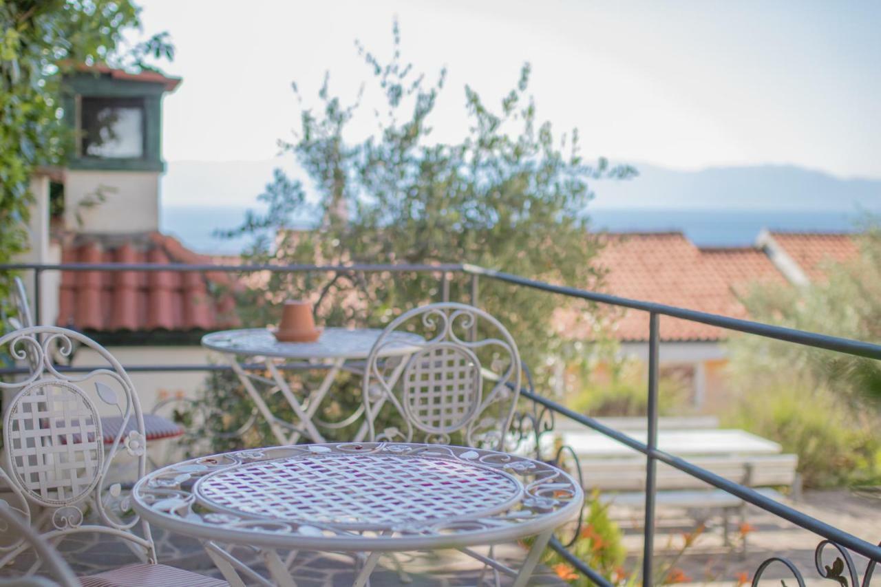 Apartmani Villa Kalinic Njivice Buitenkant foto